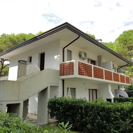 Διαμέρισμα In A With Private Garden *